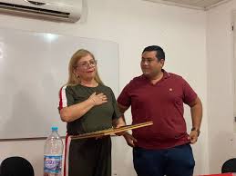 En un emotivo acto, Luz Arguello entregó el cargo a Adalberto Caballero