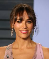 What is a curtain bang? How To Style Bangs In The Summer Based On Hair Type