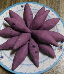 Delicious cek mek molek ready to eat! Bila Kuih Cekmek Warna Purple Resepi Sheila Rusly Fans Facebook