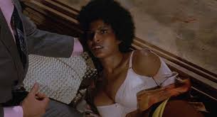 Foxy brown (1974) cast and crew credits, including actors, actresses, directors, writers and more. Foxy Brown 1974 Transformation Superbad Filmkritik
