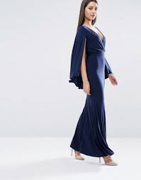 Maybe you would like to learn more about one of these? 30 Robes Capes Abracadabrantes A Porter En Soiree