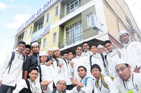 Maybe you would like to learn more about one of these? First Week Kat Kolej Islam As Sofa Pinturosak
