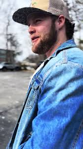 Ultimate hype-man @Bobby Adkins🧌 FIRST TV INTERVIEW HAD ME NERVOUS😬 #news  #interview #blakesmeltzmusic #countrymusic #country