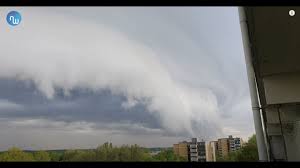 Community fed application for noodweer. Prachtige Arcus Wolkenformatie Boven Soest 24 05 21 Youtube