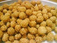 2 cwn tepung 3 sb minyak 2 sb minyak sapi 1 st garam air secukupnya pewarna kesukaan anda. Resepi Buah Rotan Sukatan Cawan