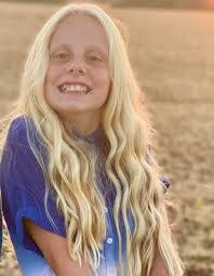 Shirley Tussey's Instagram, Twitter & Facebook