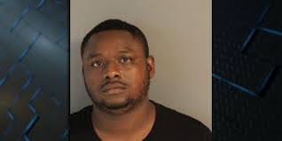 Man arrested, suspected of snatching woman's purse at Target