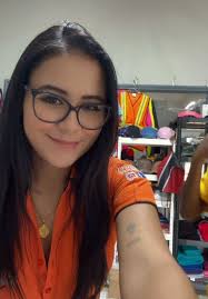 Andy Sings 'Roar' with Energy and Passion