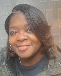 Toni Fairley's Instagram, Twitter & Facebook