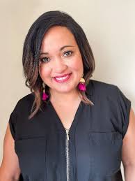 Amazon.ca: Christine Gutierrez: books, biography, latest update