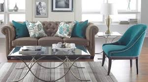 Need a modern accent chair to fill a cranny? Small Apartment Tips How To Pick The Perfect Accent Chair Spaceoptimized