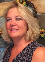 Christa Davis has been selected as the 2020-2021 Warwood Middle School  Service Personnel Employee of the Year. Davis is a Paraprofessional/Autism  Mentor. She has been employed with Ohio County Schools for 14