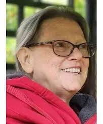 Karen Caplinger's Instagram, Twitter & Facebook