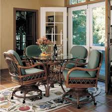 5 Piece Indoor Swivel Caster Dining Set