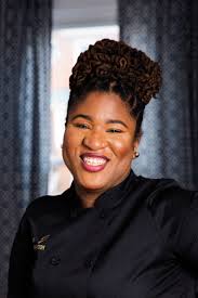 A Woman Owned Small Business Branding Photo Session With Baker Ella Carr of  Ella J's Sweets — Modern Newborn & Family Photographer Rebecca Wyatt