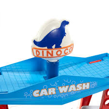 Ryan open disney cars color changers cars 2 ramone house of body art playset that comes with diecast romane that changes color from yellow to red in cold wat. Cars Color Change Dinoco Car Wash Playset Thimble Toys