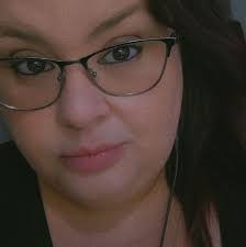 What are kid friendly restaurants and activities in Holland, Michigan?