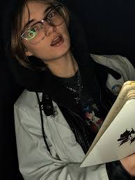 Sami's Return: A Fun SCP Cosplay Adventure