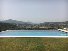 Skyscanner hotels is a fast, free and simple way to organize your stay. Cortijo Rural La Rosa Del Sol Casa Rural En Prado Del Rey Cadiz Casas Rurales Rurales Alojamiento Rural
