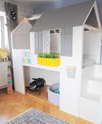 Hausbett Diy Anleitung Zum Bau Eines Ikea Kura Hacks Mit Treppe Milfcafe Hausbett Diy Bett Kinderbett Haus