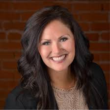 🎉 1733 Jessica Circle, Central Point, OR went pending in just 3 days! Way  to go, team! #DreamHome #PendingSale #CentralPointOregon 🏡✨