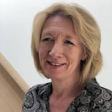 Beverly Southern's Instagram, Twitter & Facebook