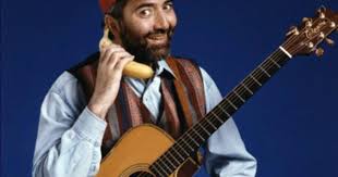 Sigh Yes I Saw Raffi New Haven Ct On The Floor Lyrics Lyrics Songs