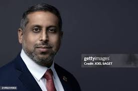 43 Patrick J Mcgovern Photos & High Res Pictures