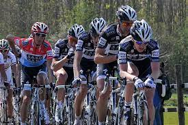 Read all saxo bank pros and cons, full description of trading accounts, platforms, spreads, promotions at. Saxo Bank Names Two Danes In Giro D Italia Squad Cyclingnews