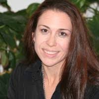 Beth Fiske's Instagram, Twitter & Facebook