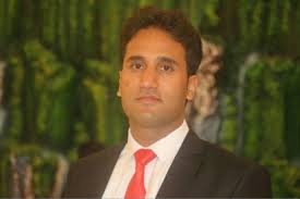 U.S. Army Col. Michael Teter, #USSPACECOM's principal staff advisor for  data management, governance, policy, analytics, emerging technologies,  participated in the "Building a Digital Force" panel yesterday at  #SpaceSymposium. In the USSPACECOM commander's