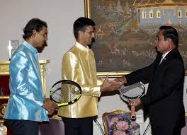 Douglas spain is an american actor. Nadal Djokovic Meet Thai Pm Visit Deadly Bomb Site Reuters Com