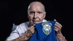 Former football player pepe gives an interview for the fifa documentary about zagallo's 90th anniversary ion june 29, 2021 in sao paulo, brazil. M848rtojqx98vm