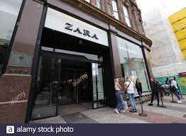 Spanische Modekette Stockfotos Und Bilder Kaufen Alamy