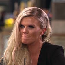 Kerry katona looked blissfully happy as she cosied up to her boyfriend ryan mahoney during their maldives getaway. Celebs Go Dating S Kerry Katona Tells Off Date Who Insults Her Children And Past Relationships