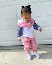 See full list on wikihow.com Big Girl Nike Moves Baby Girl Nike Cute Baby Girl Outfits Nike Baby Clothes