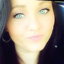 Kasey Dillon's Instagram, Twitter & Facebook