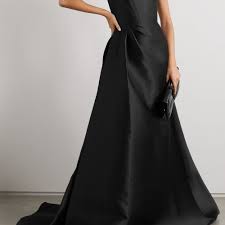 We did not find results for: 23 Best Black Wedding Dresses Of 2021