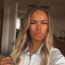 Jasmine Simpson's Instagram, Twitter & Facebook