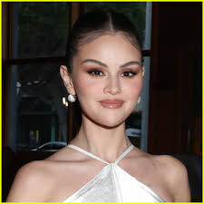 Harry Potter' Actress Scarlett Byrne Welcomes First Child with Cooper  Hefner!: Photo 4477589