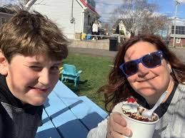 Karla Bernard (@karlabernardd12) • Instagram photos and videos