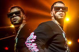 A continuación les dejamos una lista de los temas más escuchados que podrían bailar en las fiestas para recibir el año nuevo 2020. Y Un 3 De Abril De 2020 Anuel Aa Compartio La Historia De Su Vida Con El Mundo Musica Los40