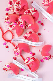 40 Diy Valentine S Day Gift Ideas Easy Homemade Valentine S Day 2021 Presents