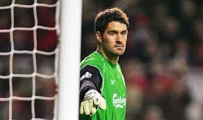 In january 2005, it was confirmed that liverpool had fought off competition from chelsea to complete the signing of carson for a fee of £750,000 from leeds united. Liverpool News Scott Carson Makes Shock Champions League Admission Football Sport Express Co Uk