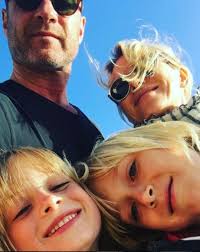 Naomi Watts + Liev Schreiber: Happy Family