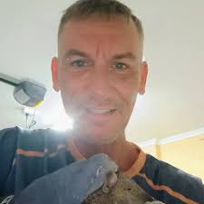 What are the rules for fishing licenses in Missouri tournaments?