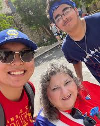 Amanda DeFrees (@purple.panda_productions) · Instagram 照片和视频