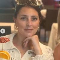 100+ "Vicky Parsons" profiles