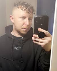 Chris Pretorius (@itschrispretorius) · Instagram photos and Reels