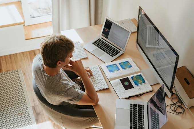 Remote Work Isn't Dead, It's Evolving. Here's How Employers Can Keep Up |  Swapp Agency